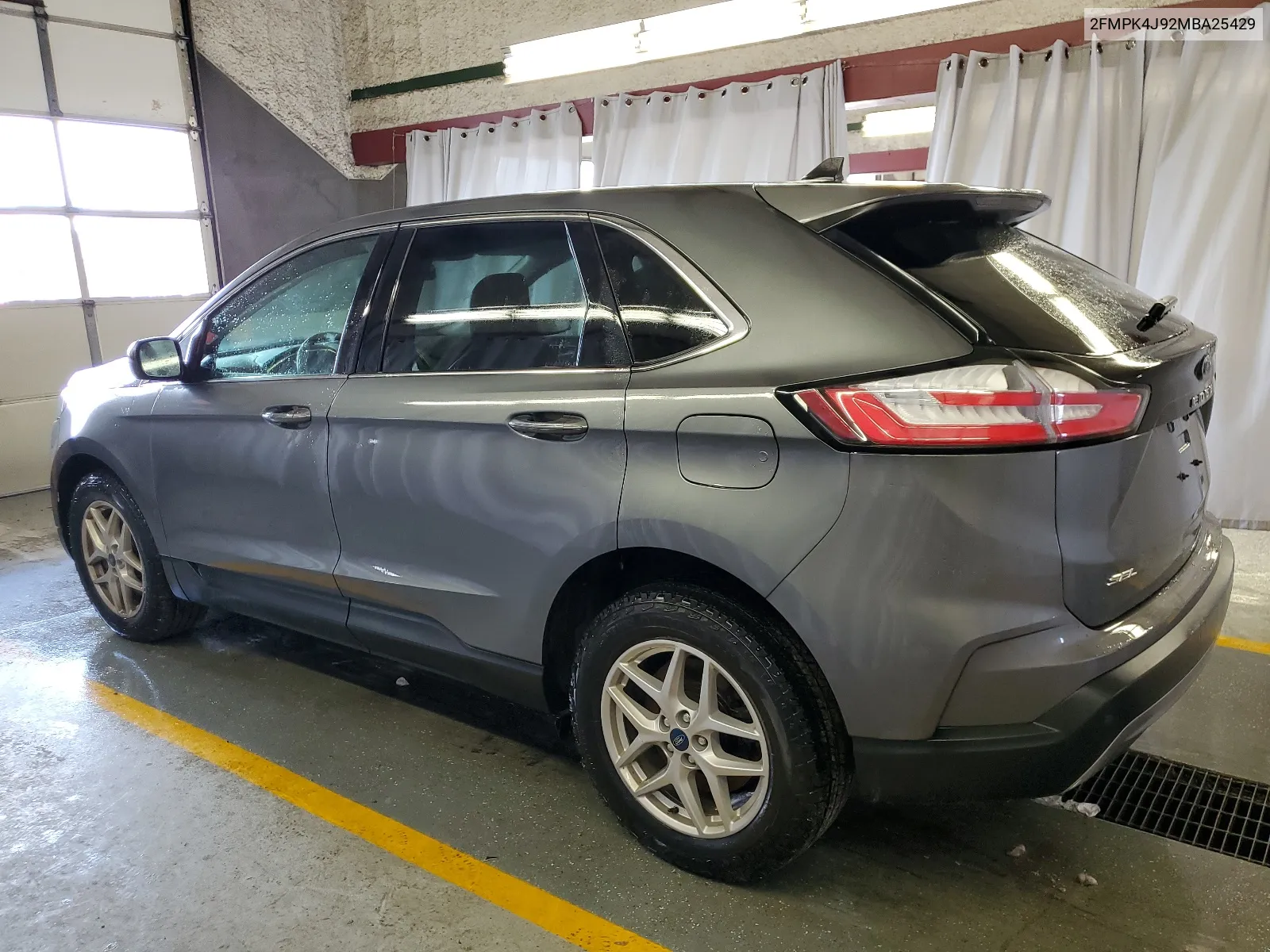 2021 Ford Edge Sel VIN: 2FMPK4J92MBA25429 Lot: 62046594