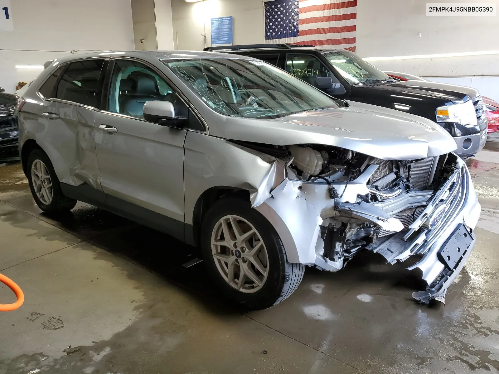 2022 Ford Edge Sel VIN: 2FMPK4J95NBB05390 Lot: 64618354