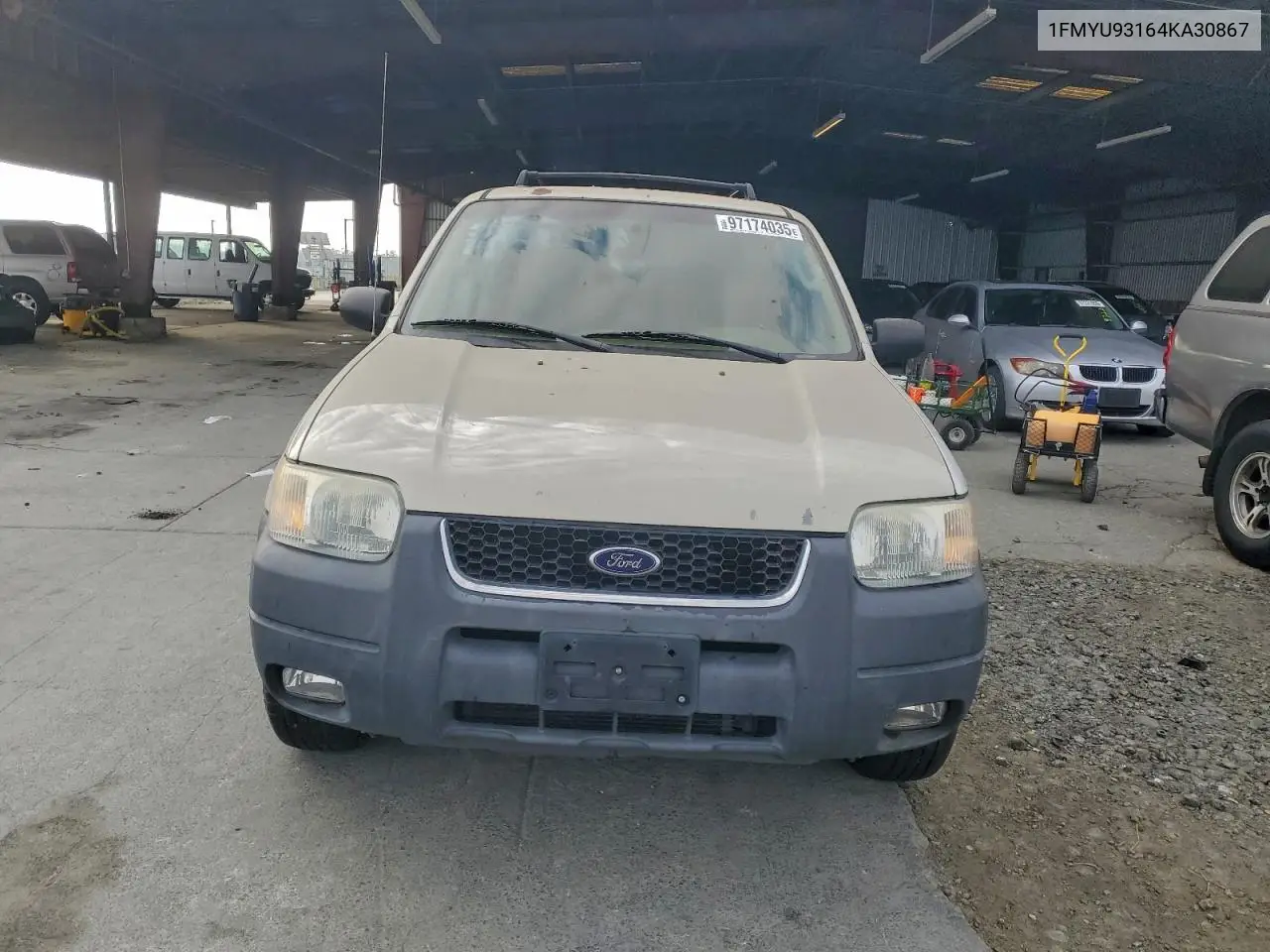 1FMYU93164KA30867 2004 Ford Escape Xlt
