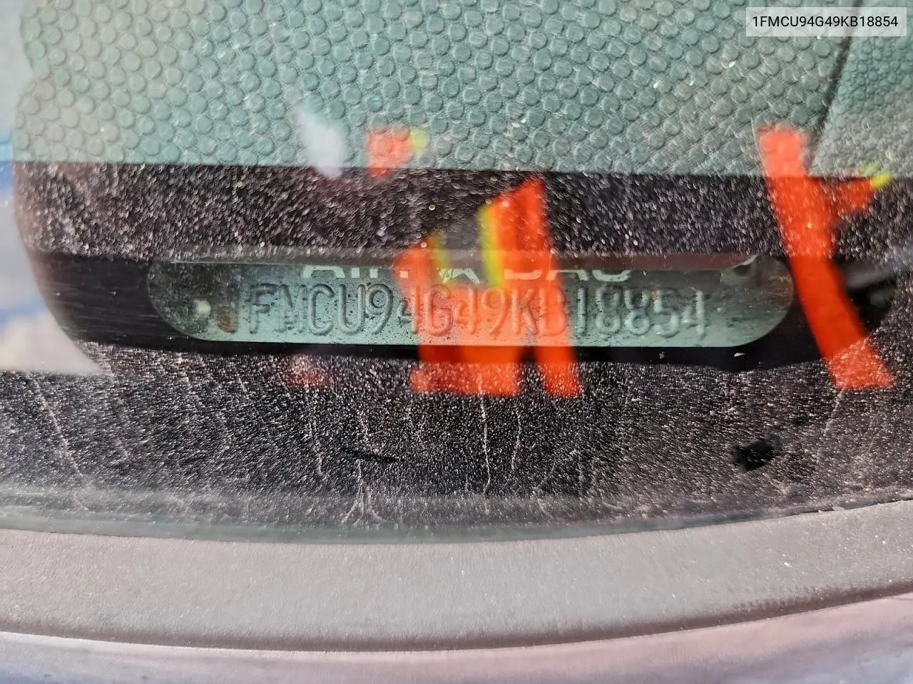 1FMCU94G49KB18854 2009 Ford Escape Limited