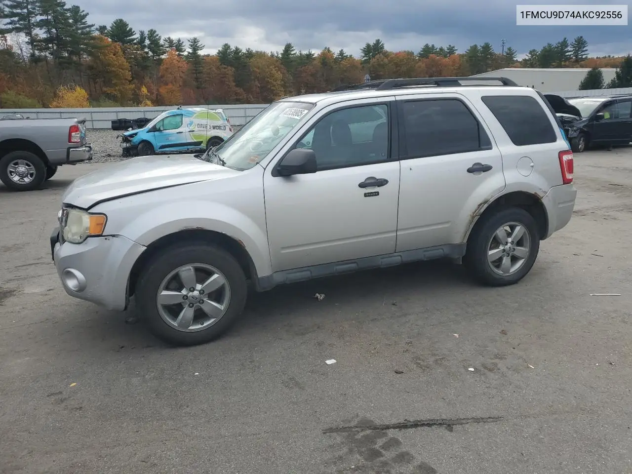1FMCU9D74AKC92556 2010 Ford Escape