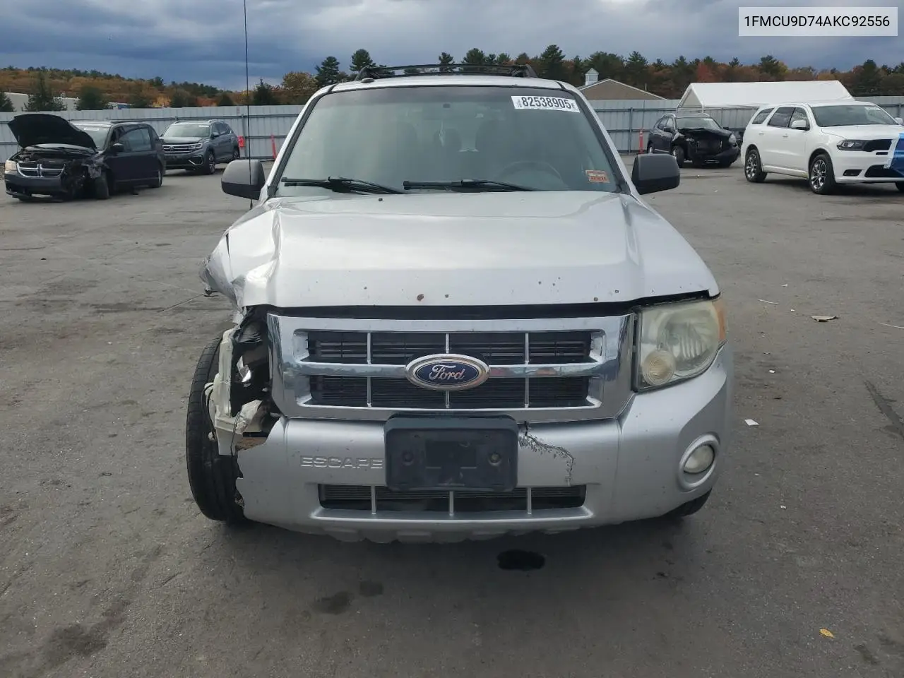 1FMCU9D74AKC92556 2010 Ford Escape