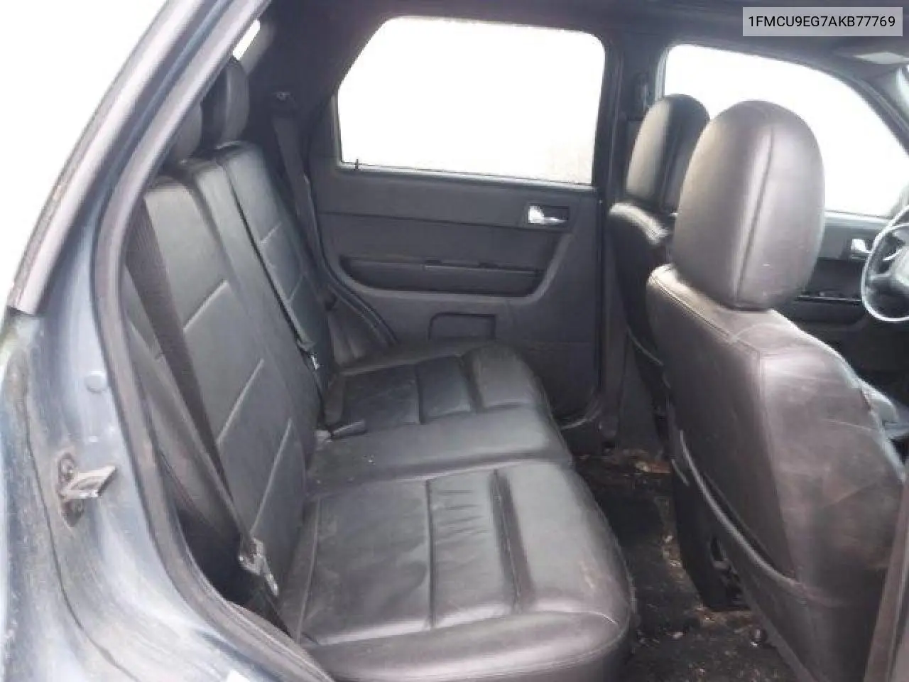 1FMCU9EG7AKB77769 2010 Ford Escape Limited