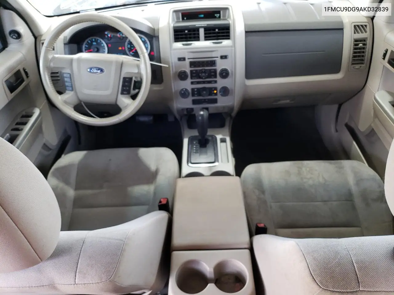 1FMCU9DG9AKD32839 2010 Ford Escape Xlt