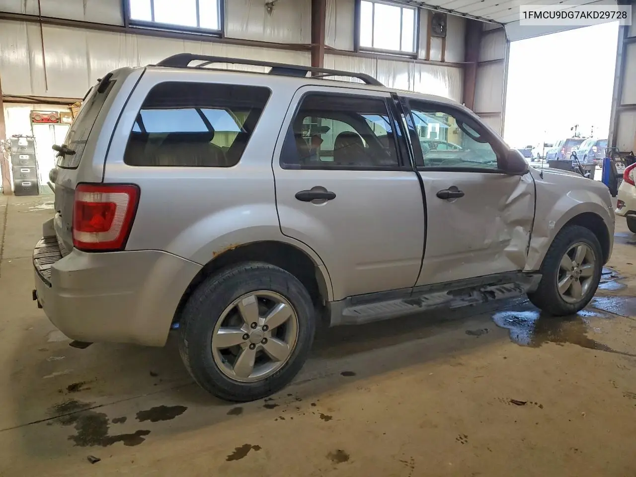 1FMCU9DG7AKD29728 2010 Ford Escape Xlt