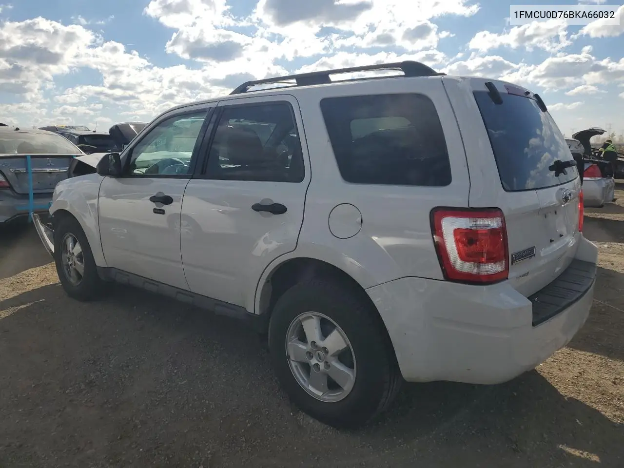 1FMCU0D76BKA66032 2011 Ford Escape Xlt