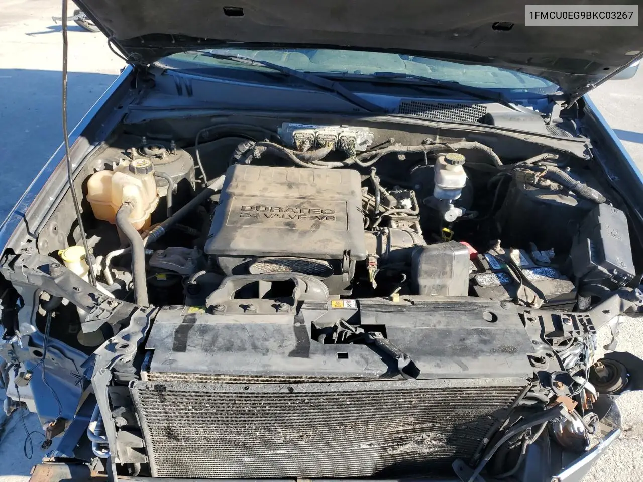 1FMCU0EG9BKC03267 2011 Ford Escape Limited