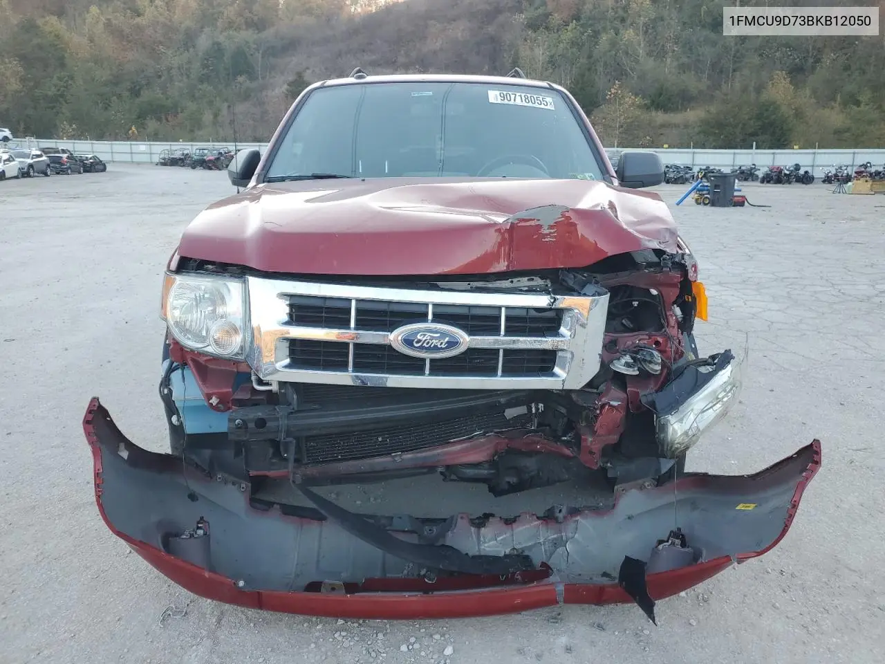 1FMCU9D73BKB12050 2011 Ford Escape Xlt