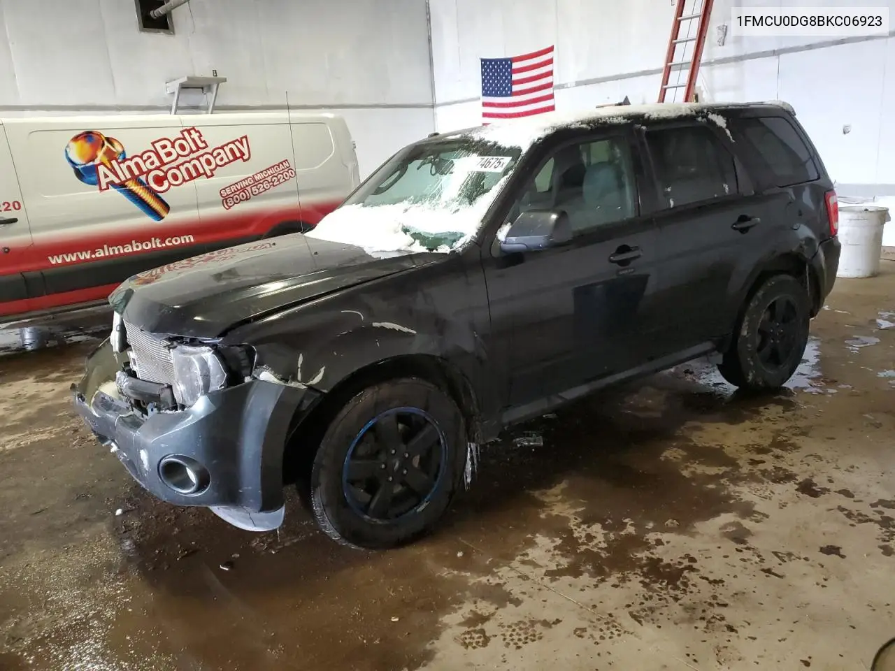 1FMCU0DG8BKC06923 2011 Ford Escape Xlt