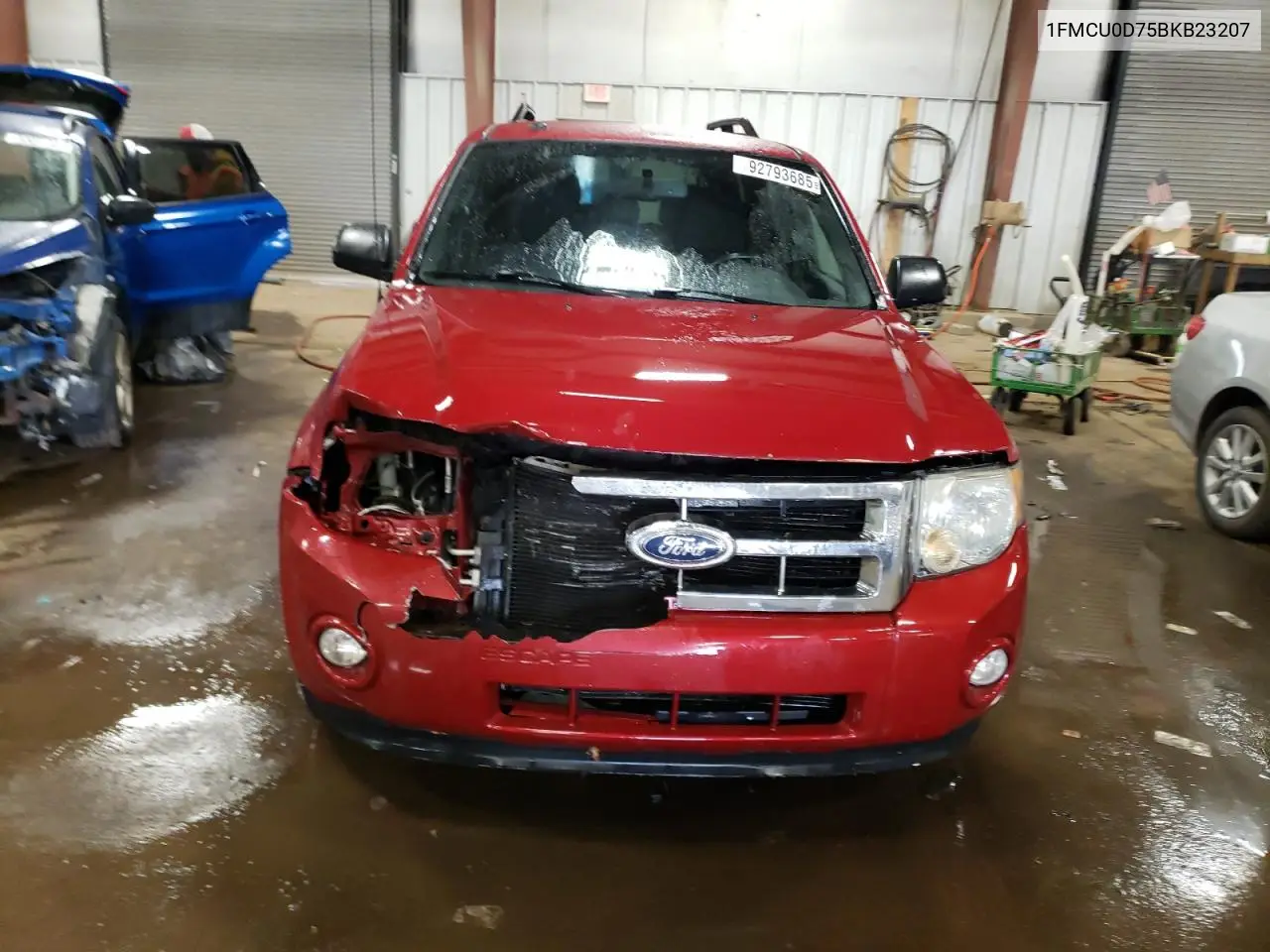 1FMCU0D75BKB23207 2011 Ford Escape Xlt