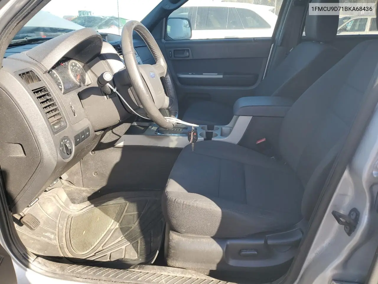 1FMCU9D71BKA68436 2011 Ford Escape Xlt
