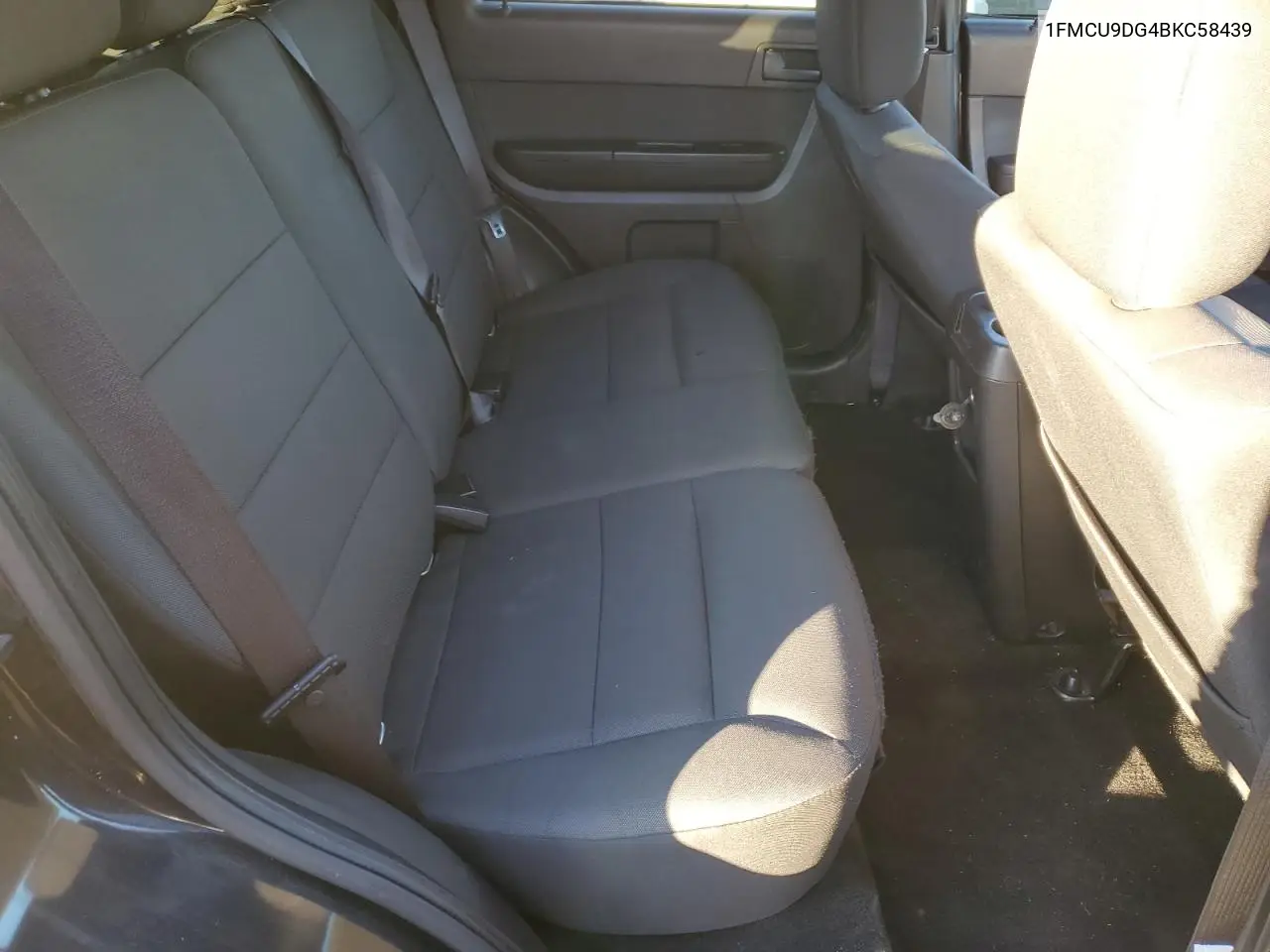 1FMCU9DG4BKC58439 2011 Ford Escape Xlt