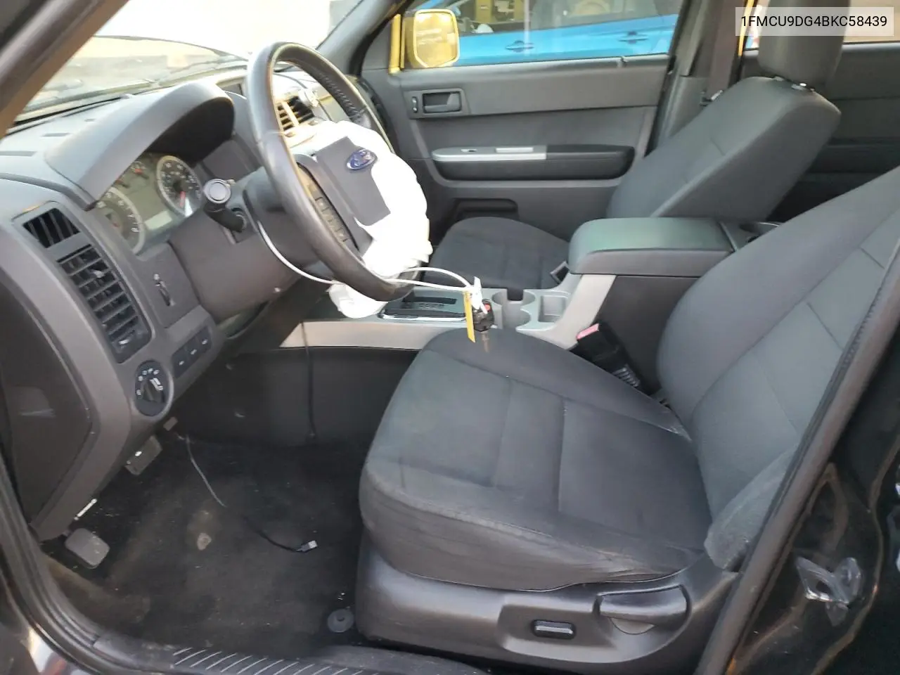 1FMCU9DG4BKC58439 2011 Ford Escape Xlt