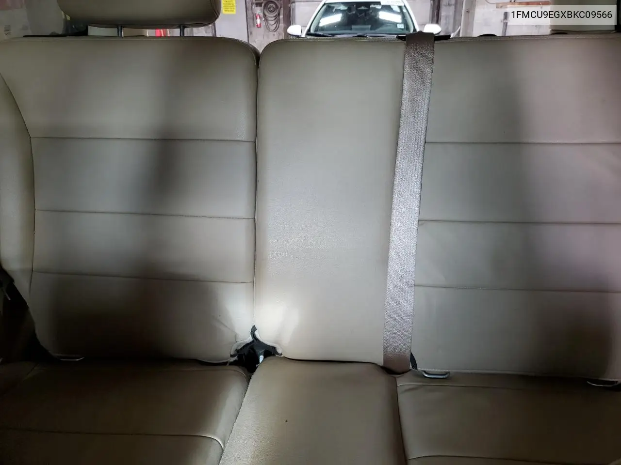 1FMCU9EGXBKC09566 2011 Ford Escape Limited