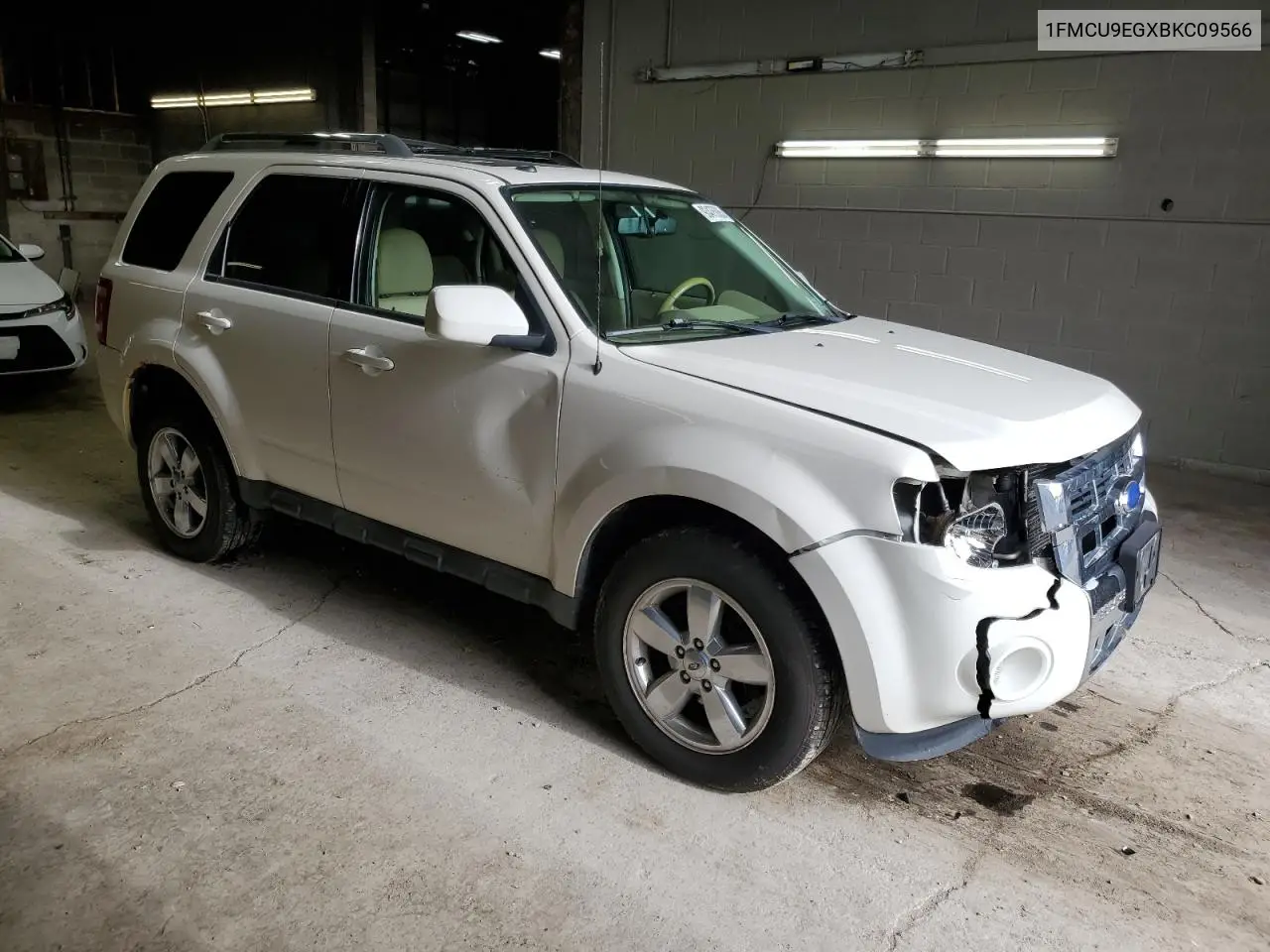 1FMCU9EGXBKC09566 2011 Ford Escape Limited