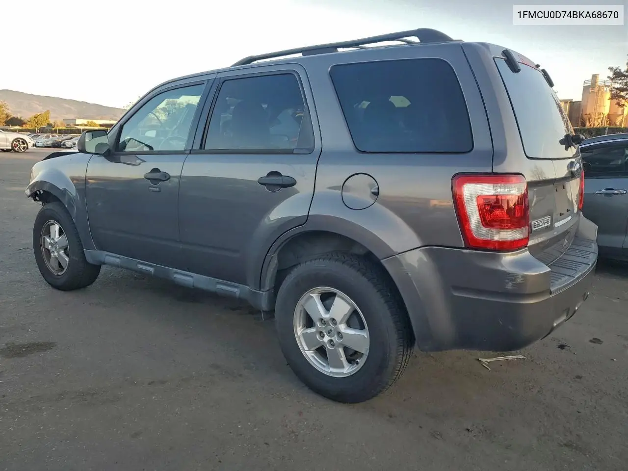 1FMCU0D74BKA68670 2011 Ford Escape Xlt