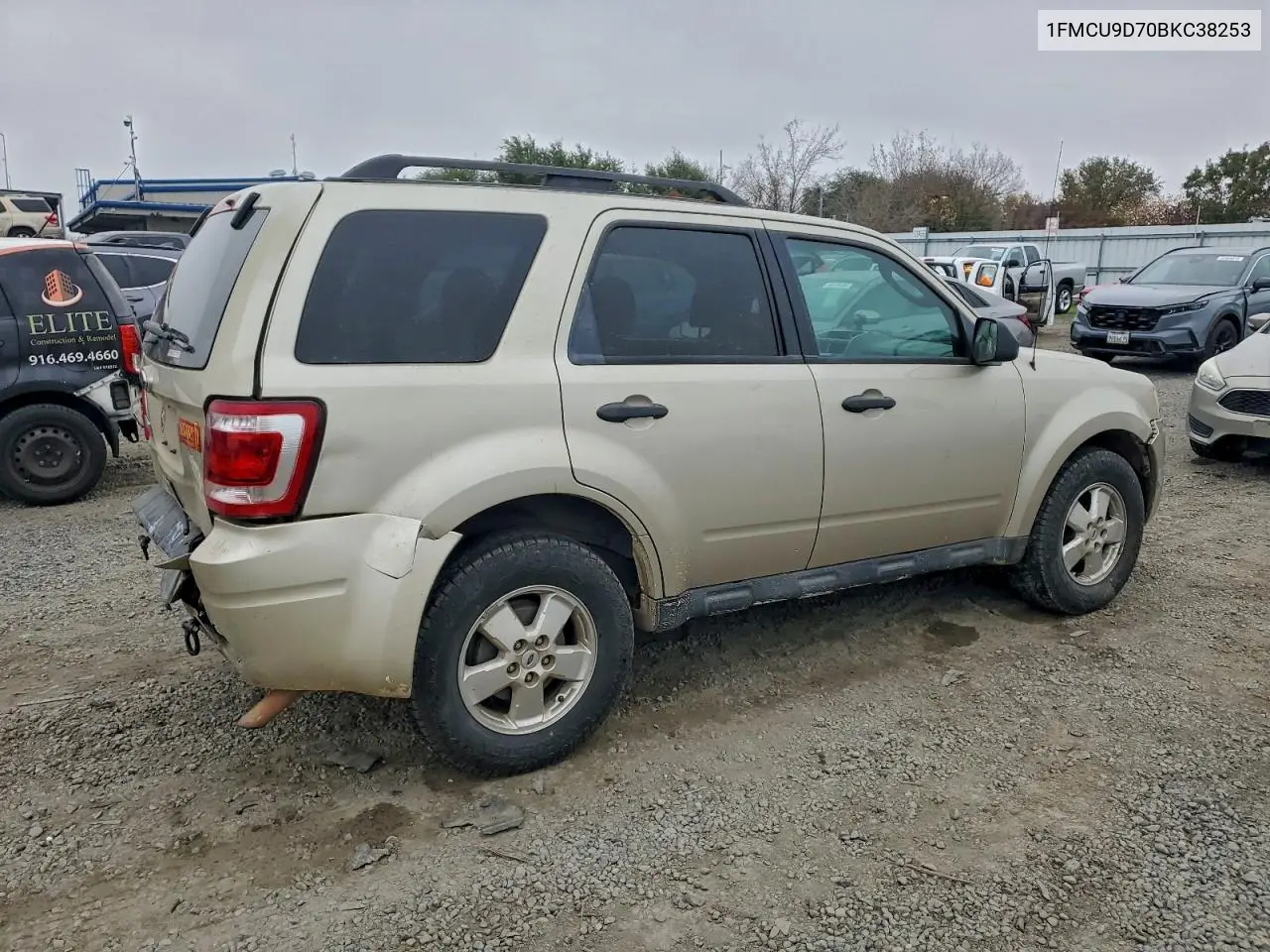 1FMCU9D70BKC38253 2011 Ford Escape Xlt
