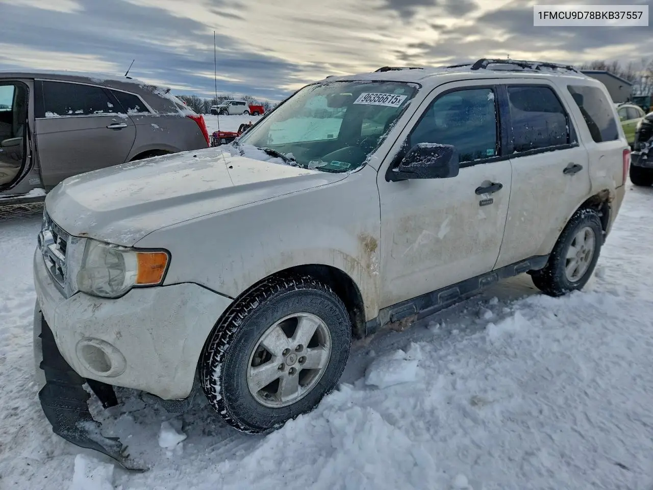 1FMCU9D78BKB37557 2011 Ford Escape Xlt