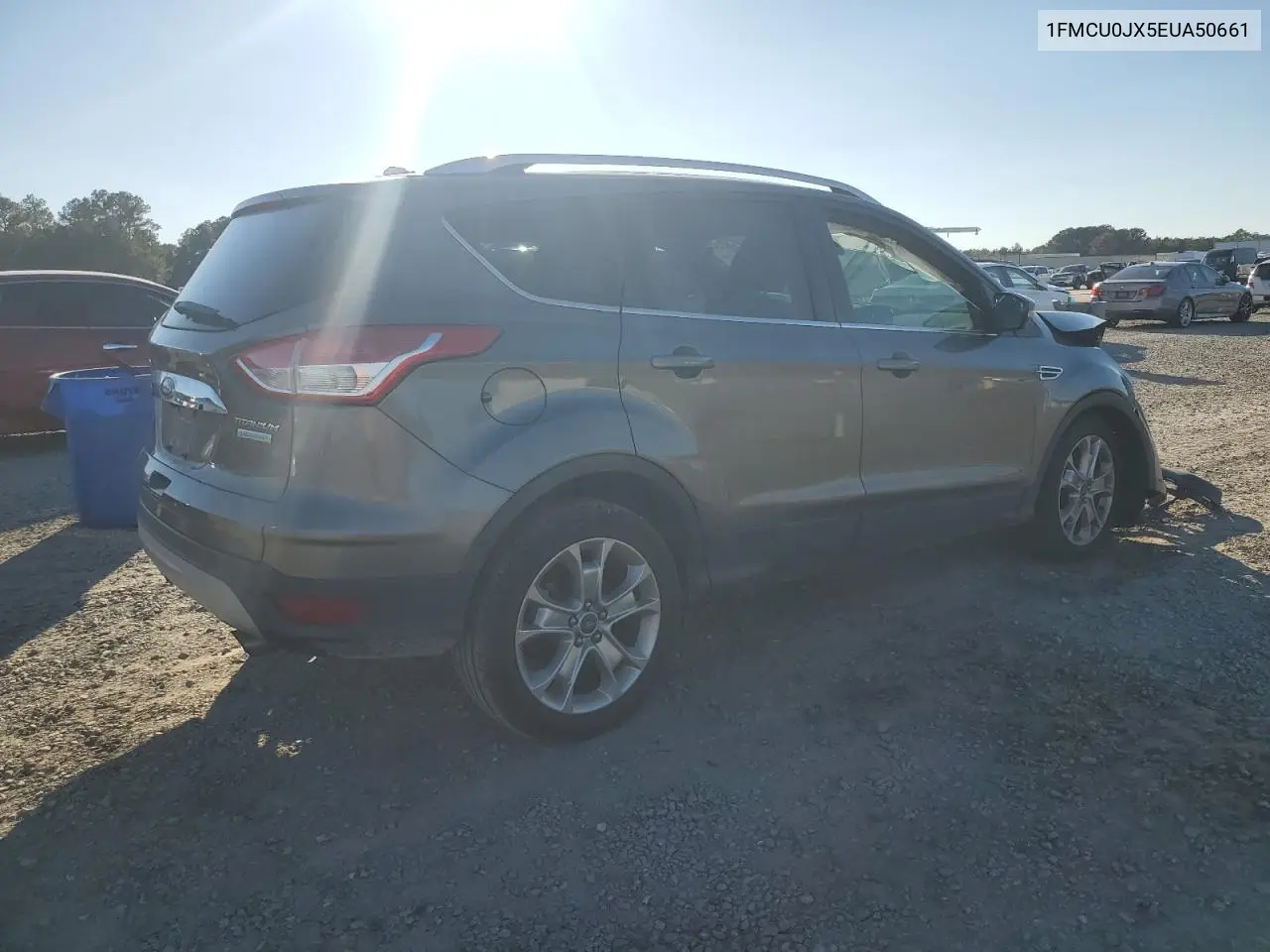 1FMCU0JX5EUA50661 2014 Ford Escape Titanium
