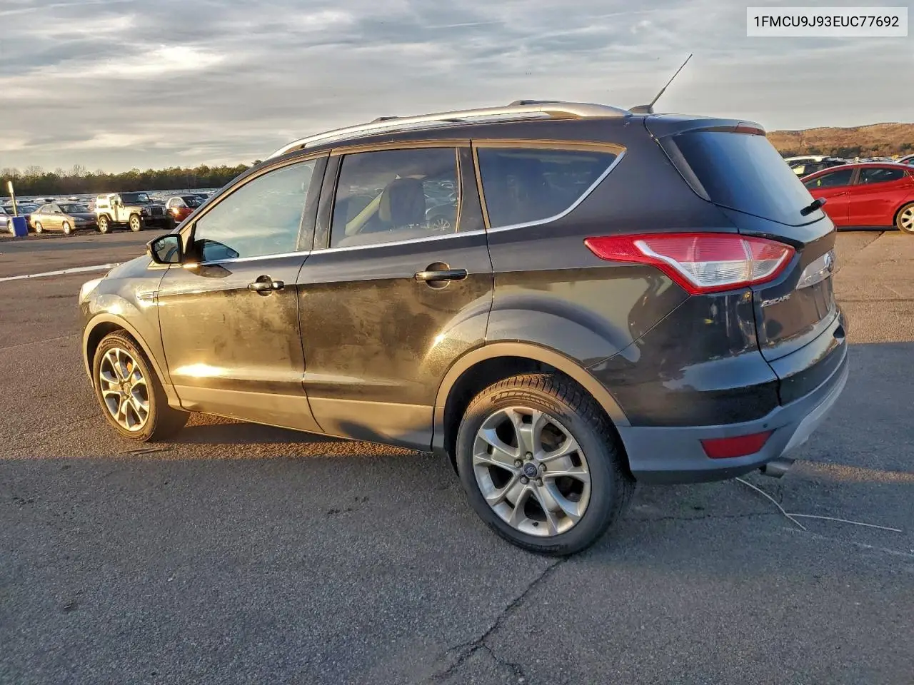 1FMCU9J93EUC77692 2014 Ford Escape Titanium