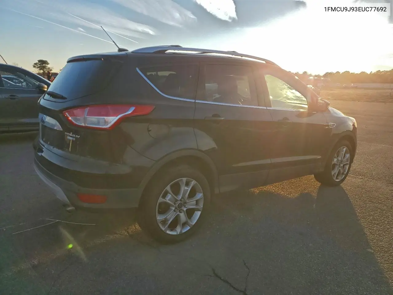1FMCU9J93EUC77692 2014 Ford Escape Titanium