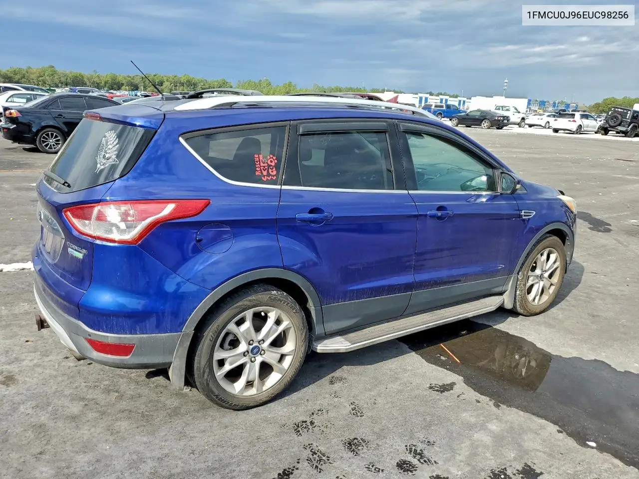 1FMCU0J96EUC98256 2014 Ford Escape Titanium