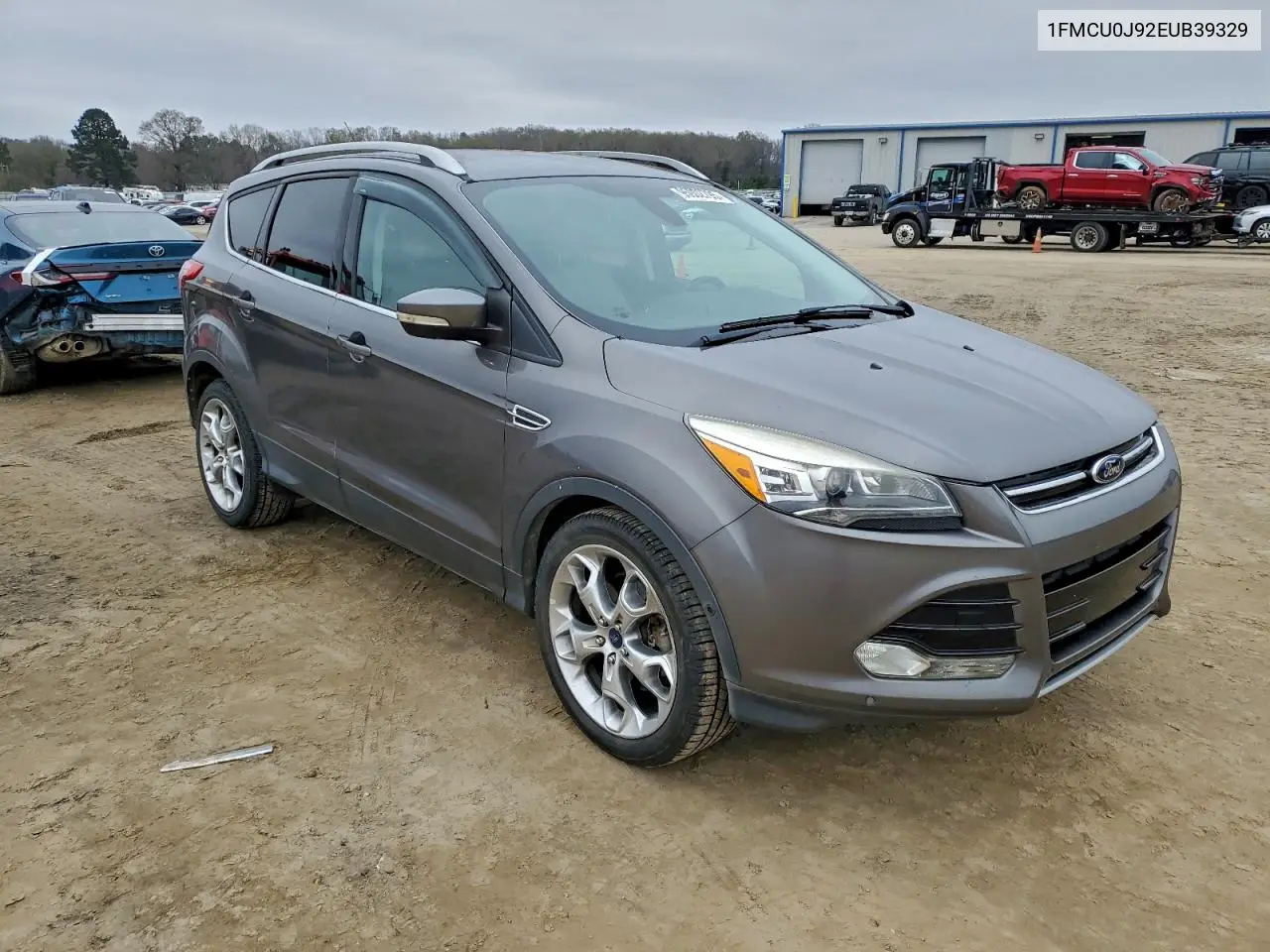 1FMCU0J92EUB39329 2014 Ford Escape Titanium
