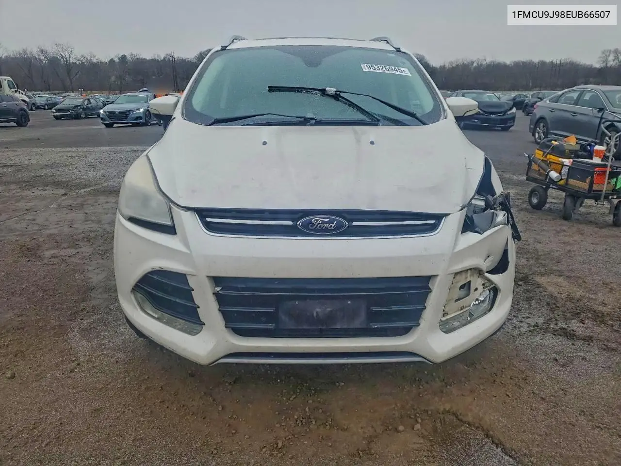 1FMCU9J98EUB66507 2014 Ford Escape Titanium