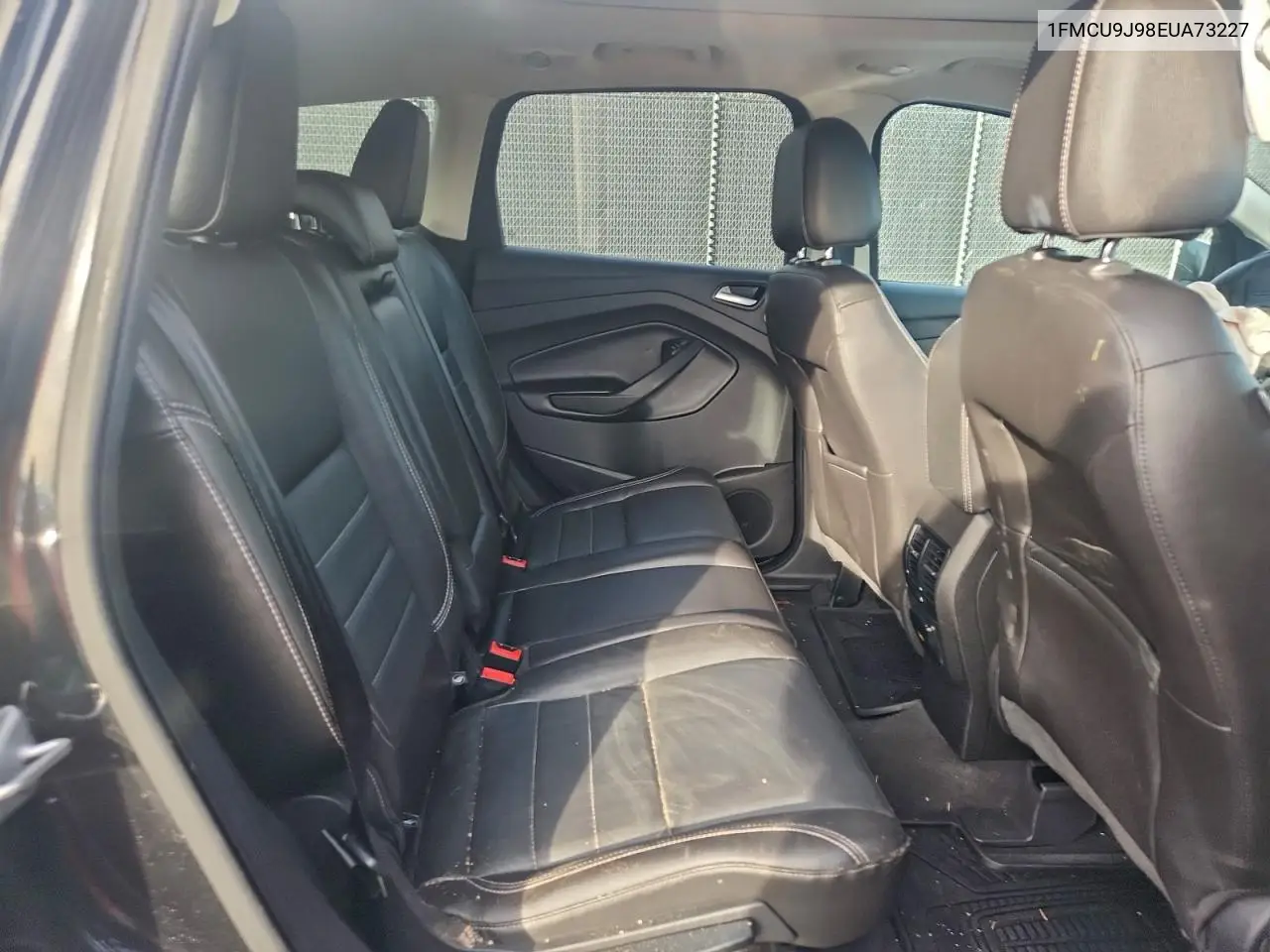 1FMCU9J98EUA73227 2014 Ford Escape Titanium