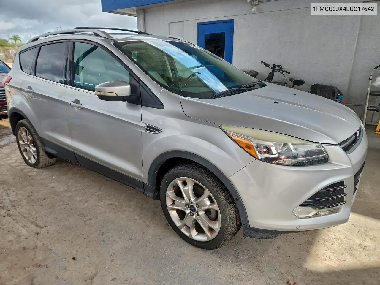 1FMCU0JX4EUC17642 2014 Ford Escape Titanium