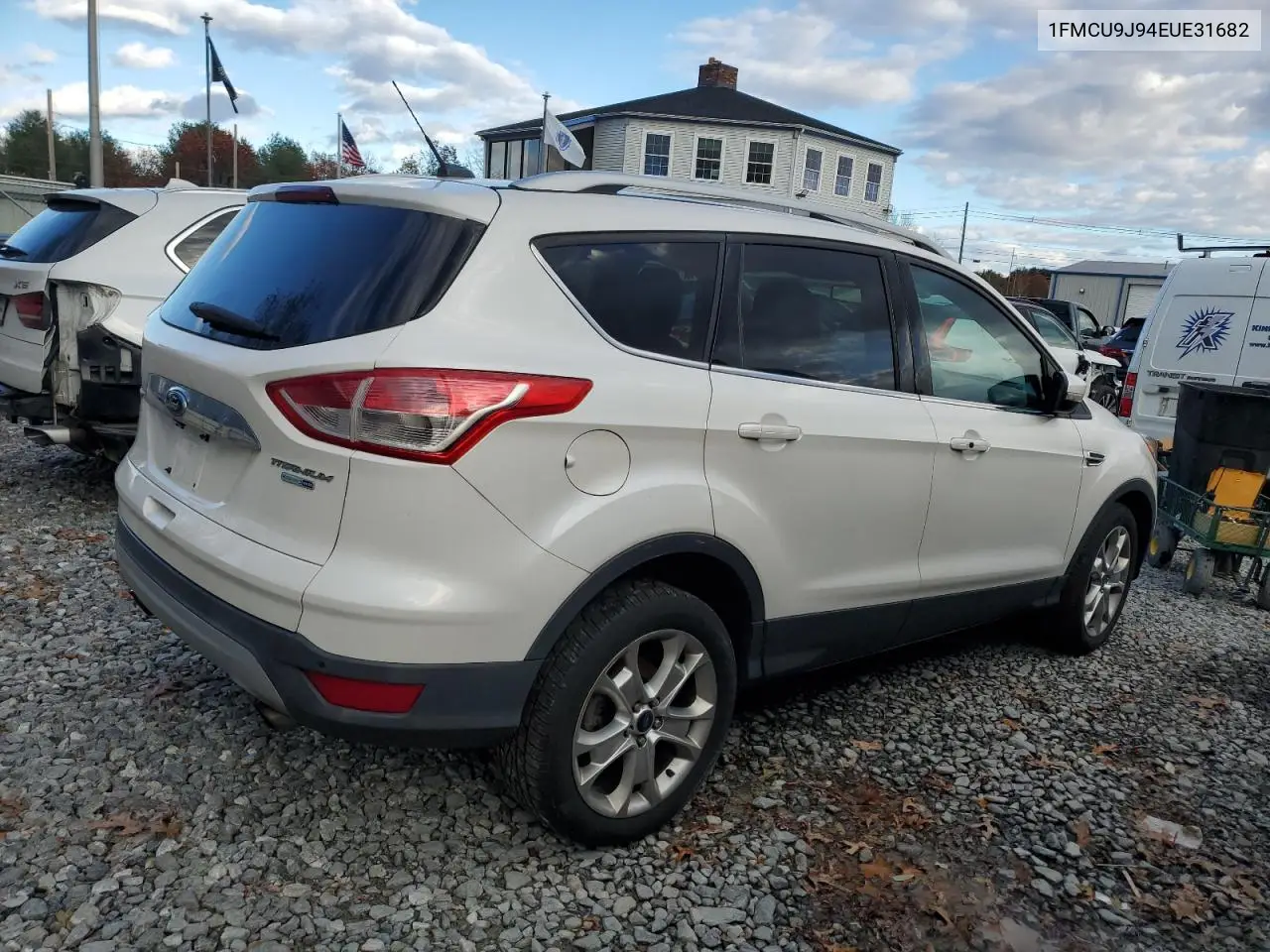1FMCU9J94EUE31682 2014 Ford Escape Titanium