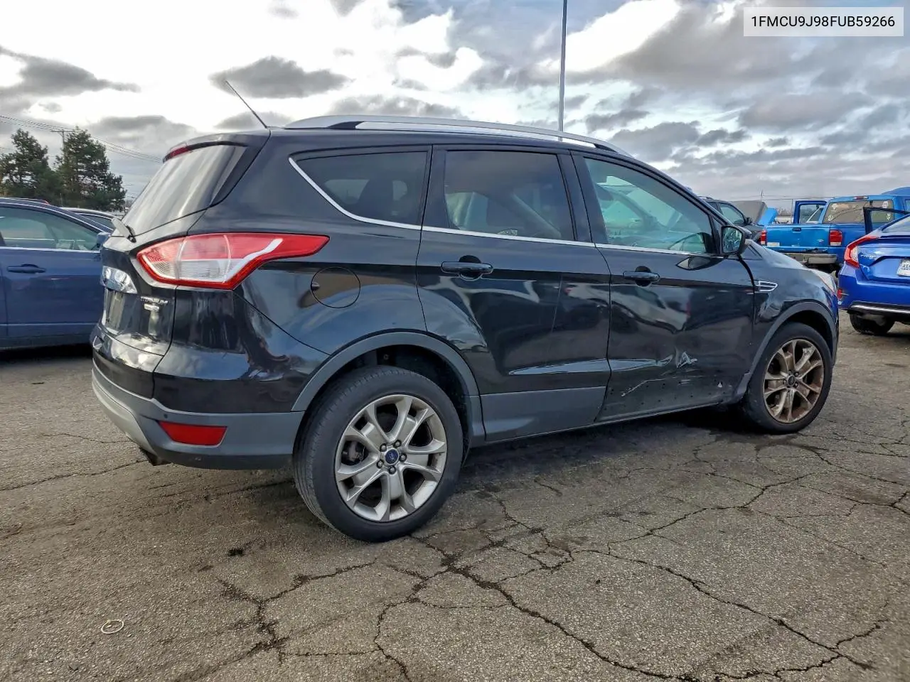 1FMCU9J98FUB59266 2015 Ford Escape Titanium