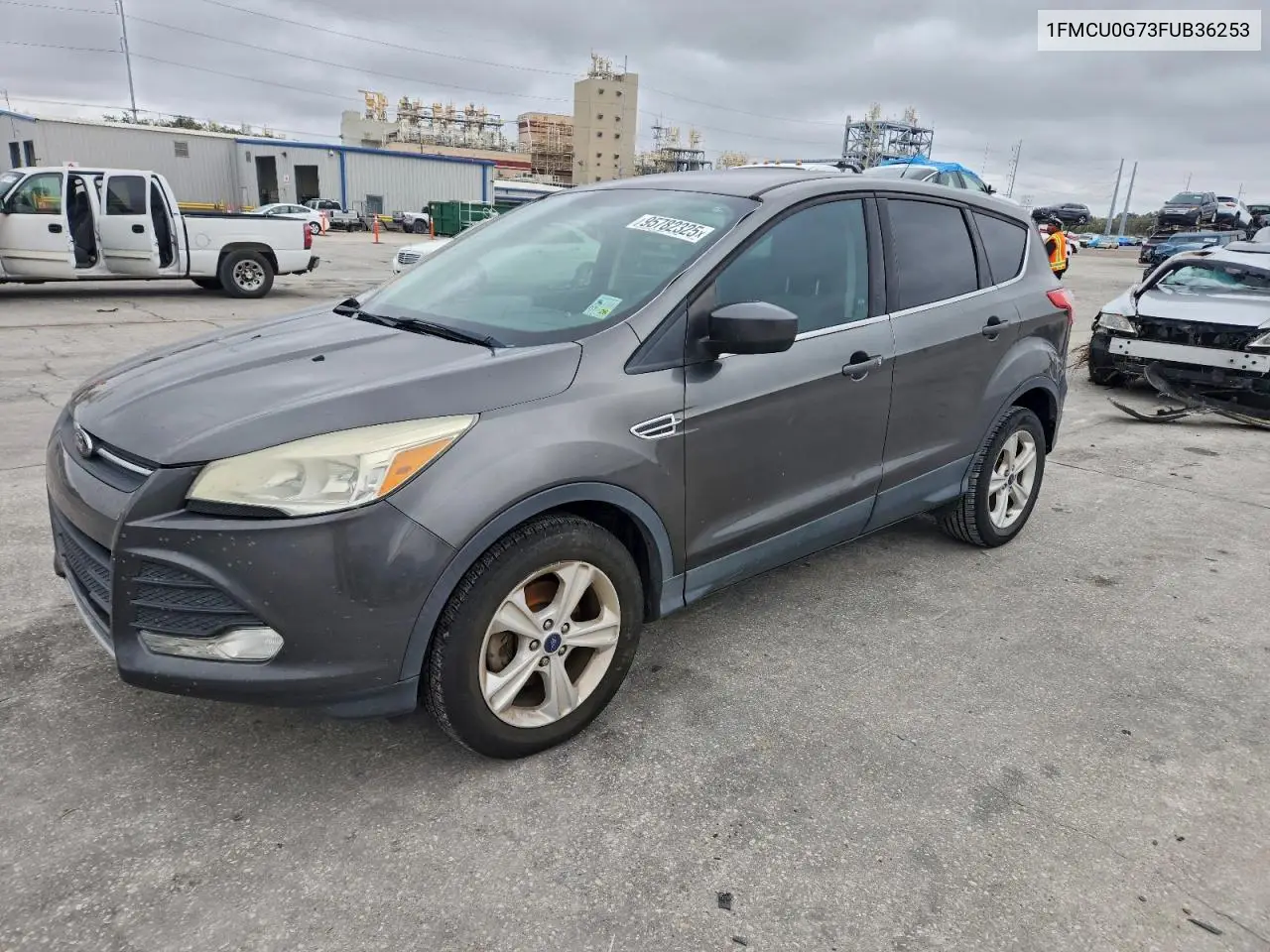 1FMCU0G73FUB36253 2015 Ford Escape Se