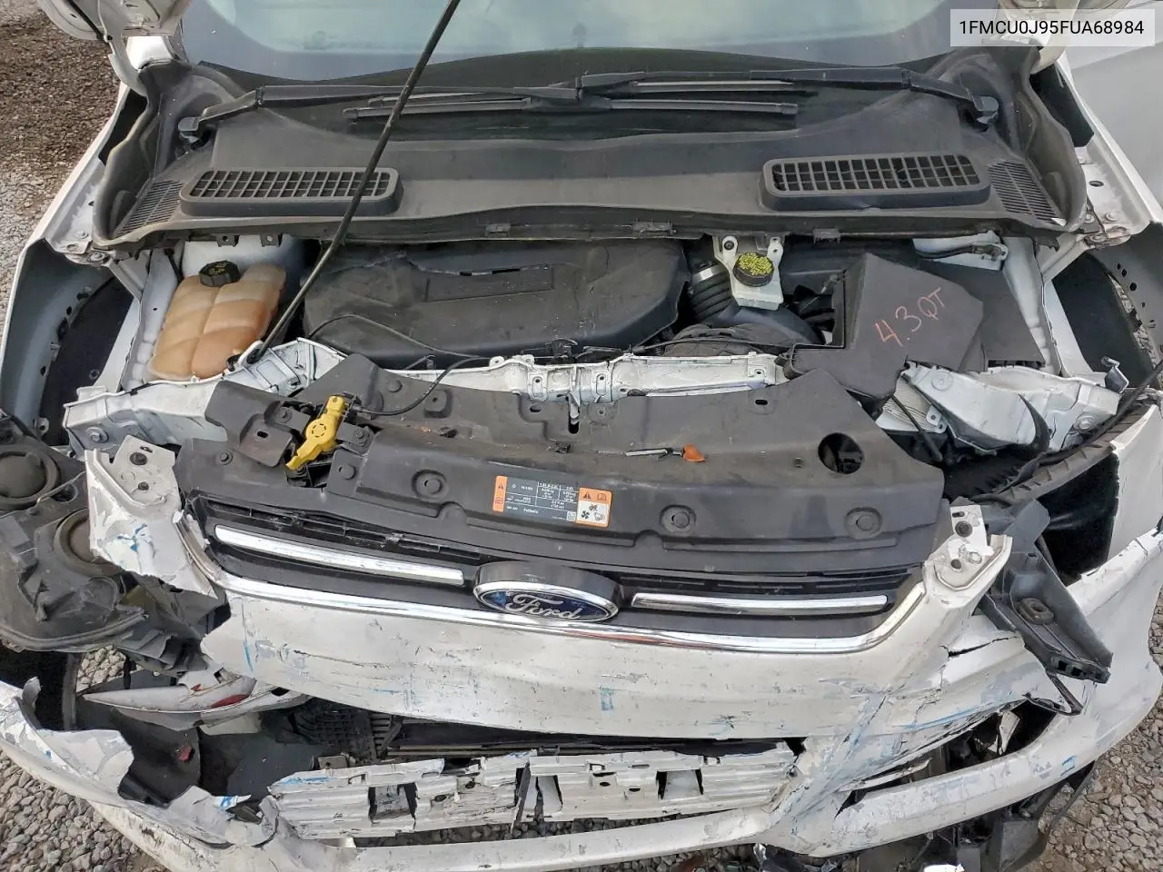 1FMCU0J95FUA68984 2015 Ford Escape Titanium