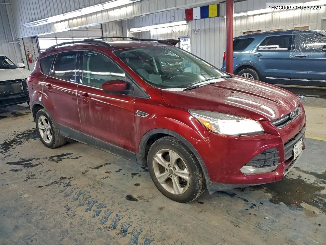 1FMCU0G70FUB37229 2015 Ford Escape Se