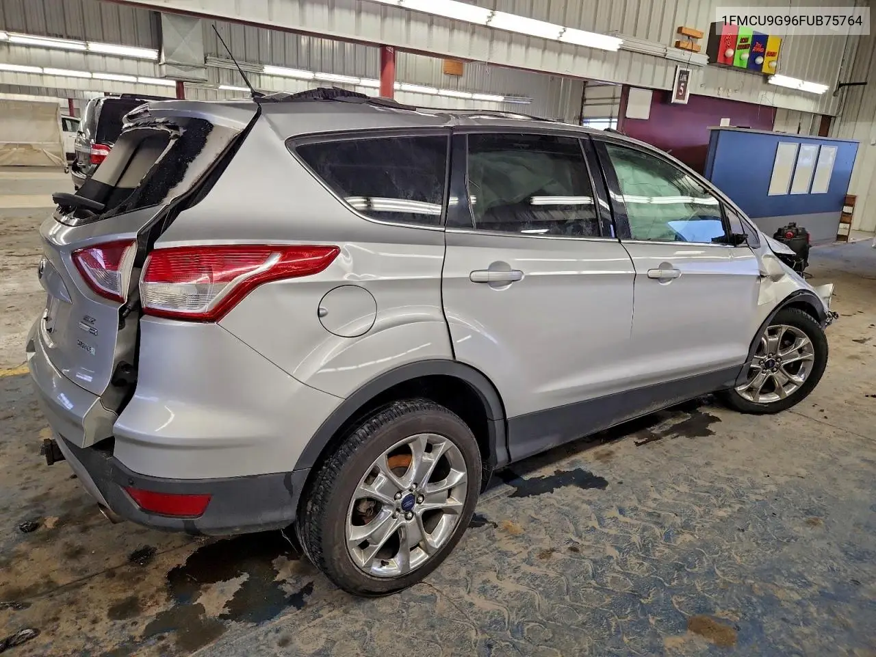 1FMCU9G96FUB75764 2015 Ford Escape Se