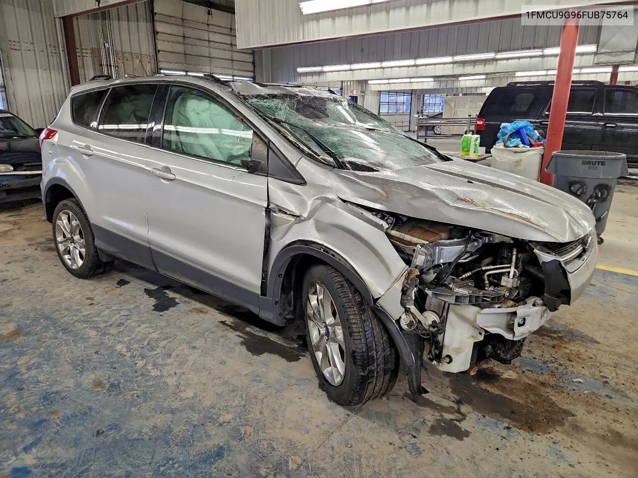 1FMCU9G96FUB75764 2015 Ford Escape Se