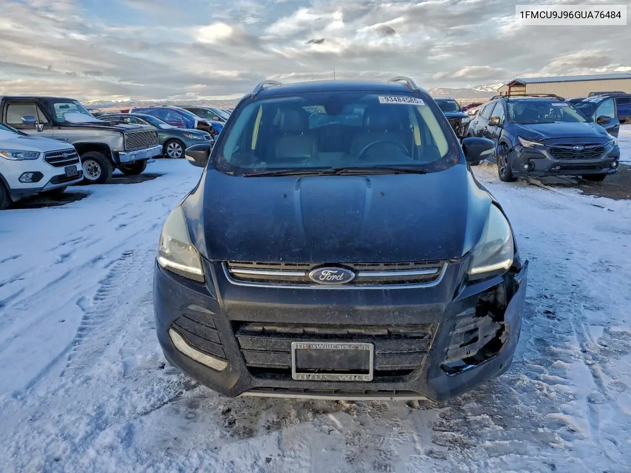 1FMCU9J96GUA76484 2016 Ford Escape Titanium