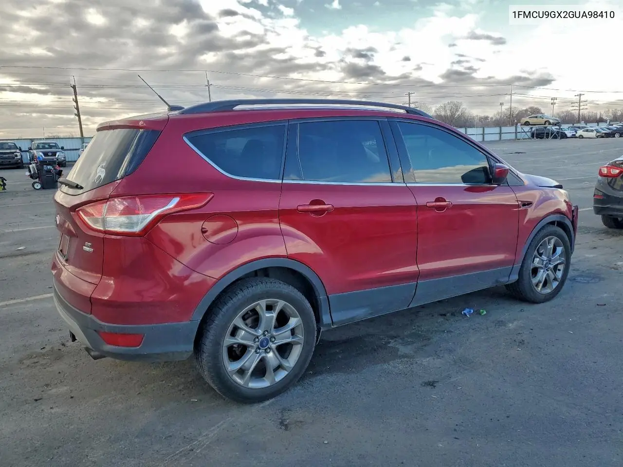 1FMCU9GX2GUA98410 2016 Ford Escape Se