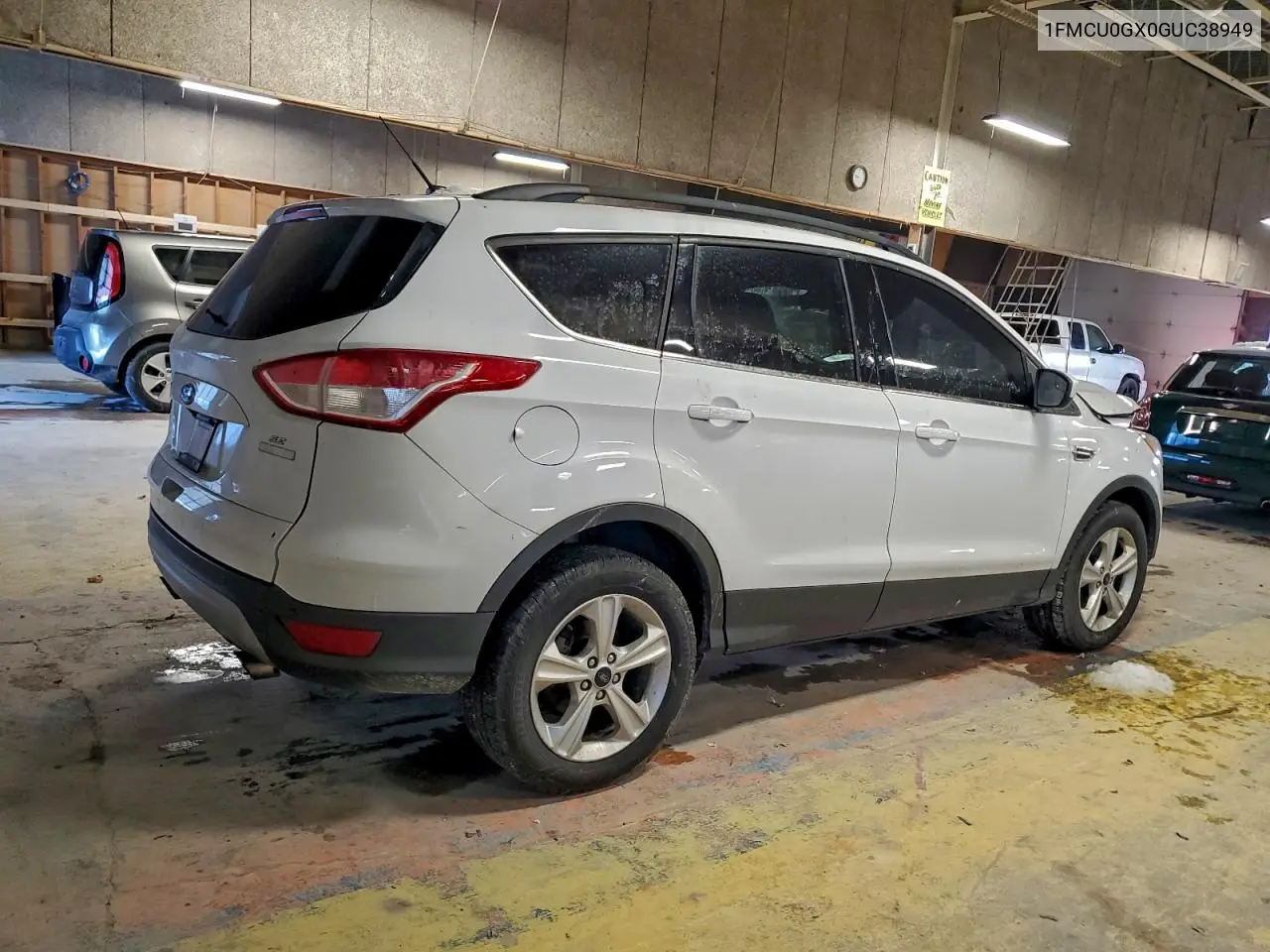 1FMCU0GX0GUC38949 2016 Ford Escape Se