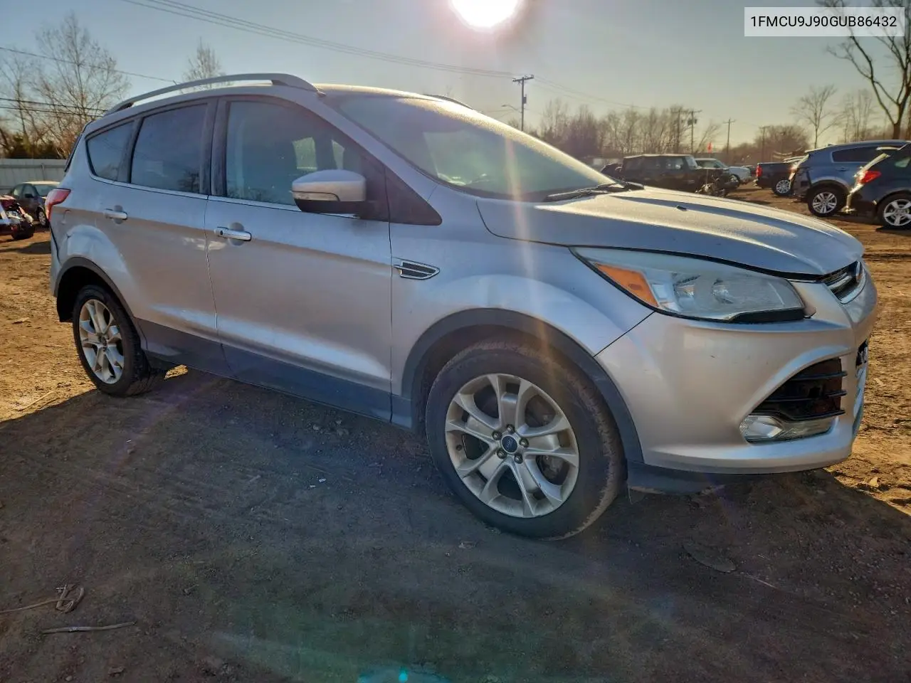 1FMCU9J90GUB86432 2016 Ford Escape Titanium