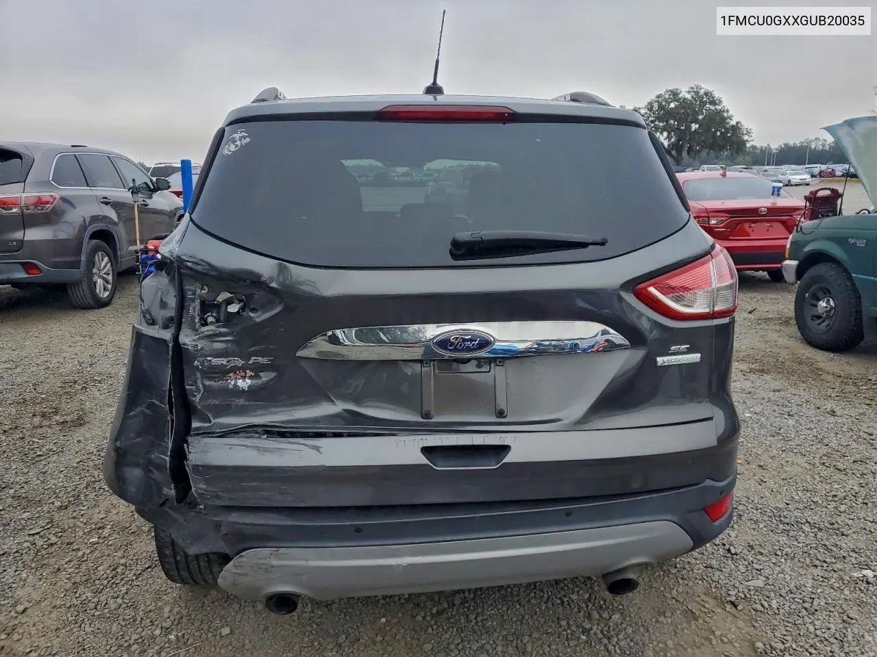 1FMCU0GXXGUB20035 2016 Ford Escape Se