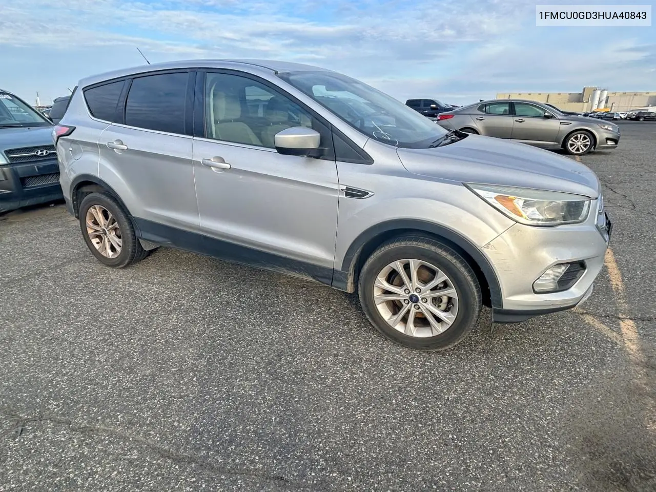 1FMCU0GD3HUA40843 2017 Ford Escape Se