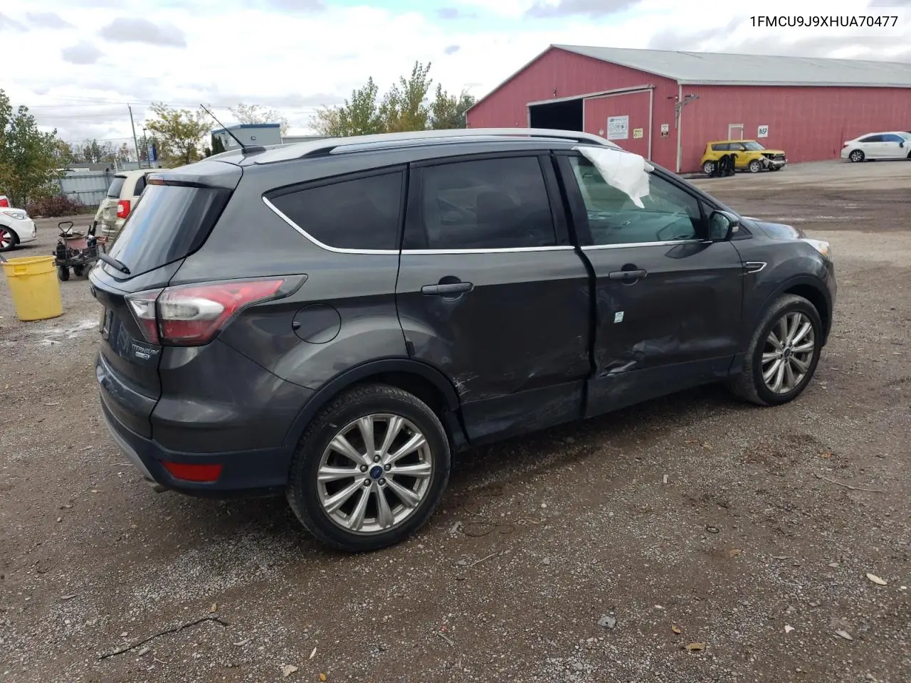 1FMCU9J9XHUA70477 2017 Ford Escape Titanium
