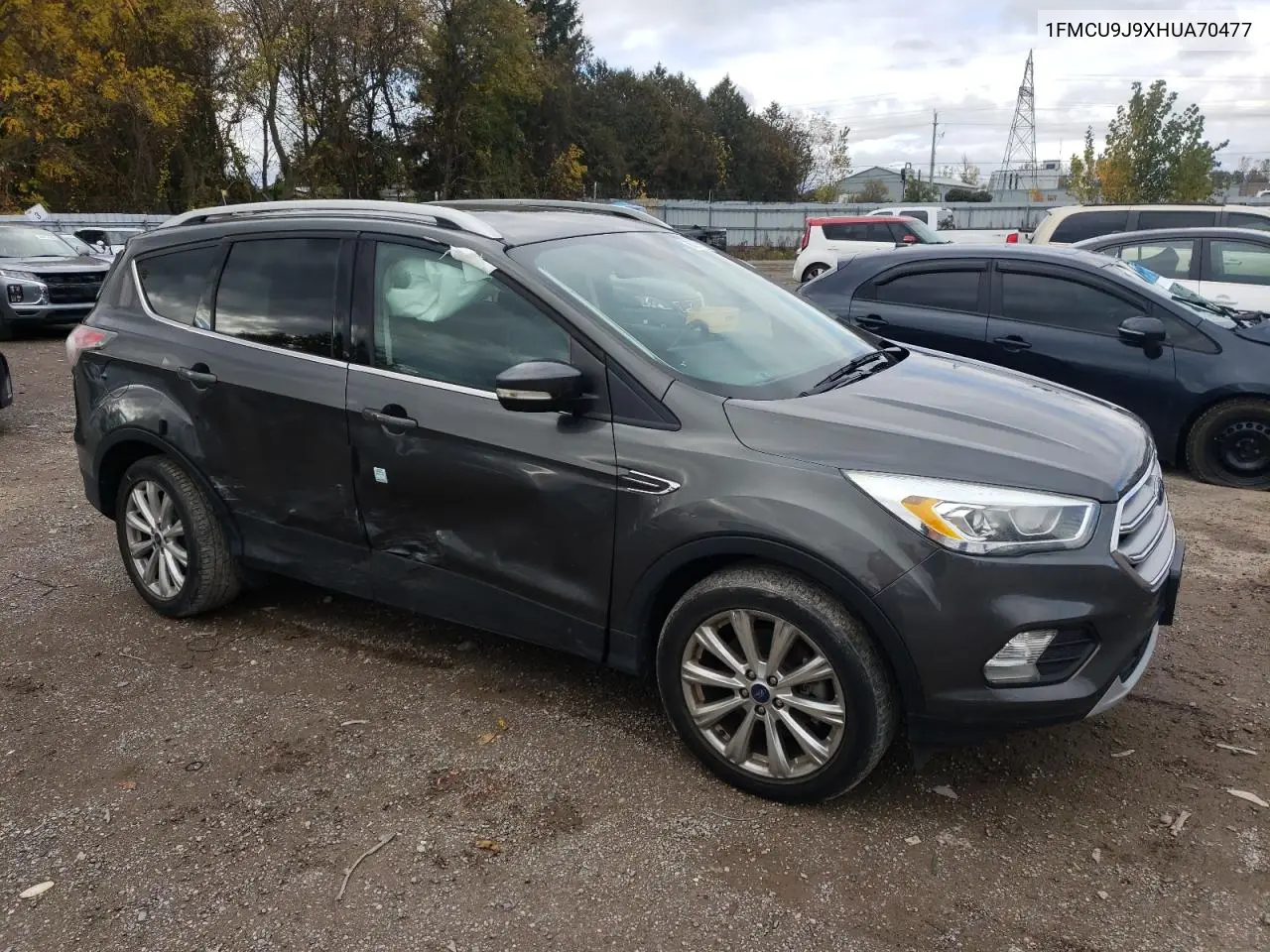 1FMCU9J9XHUA70477 2017 Ford Escape Titanium