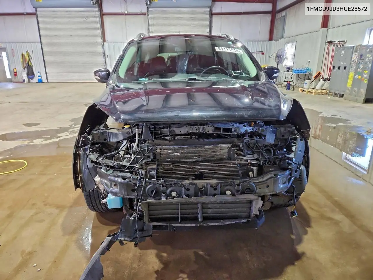 1FMCU9JD3HUE28572 2017 Ford Escape Titanium