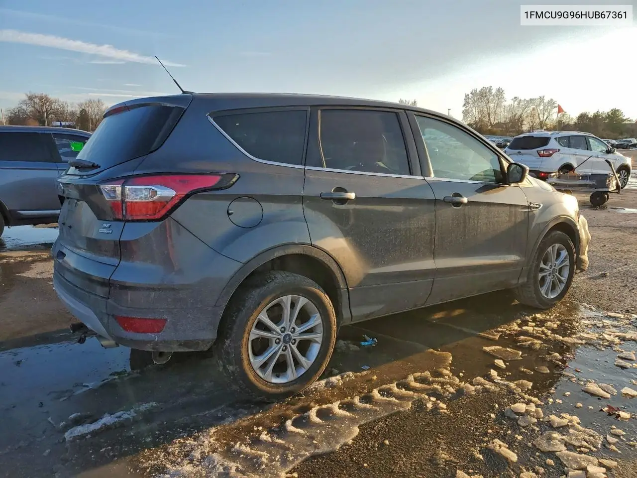 1FMCU9G96HUB67361 2017 Ford Escape Se