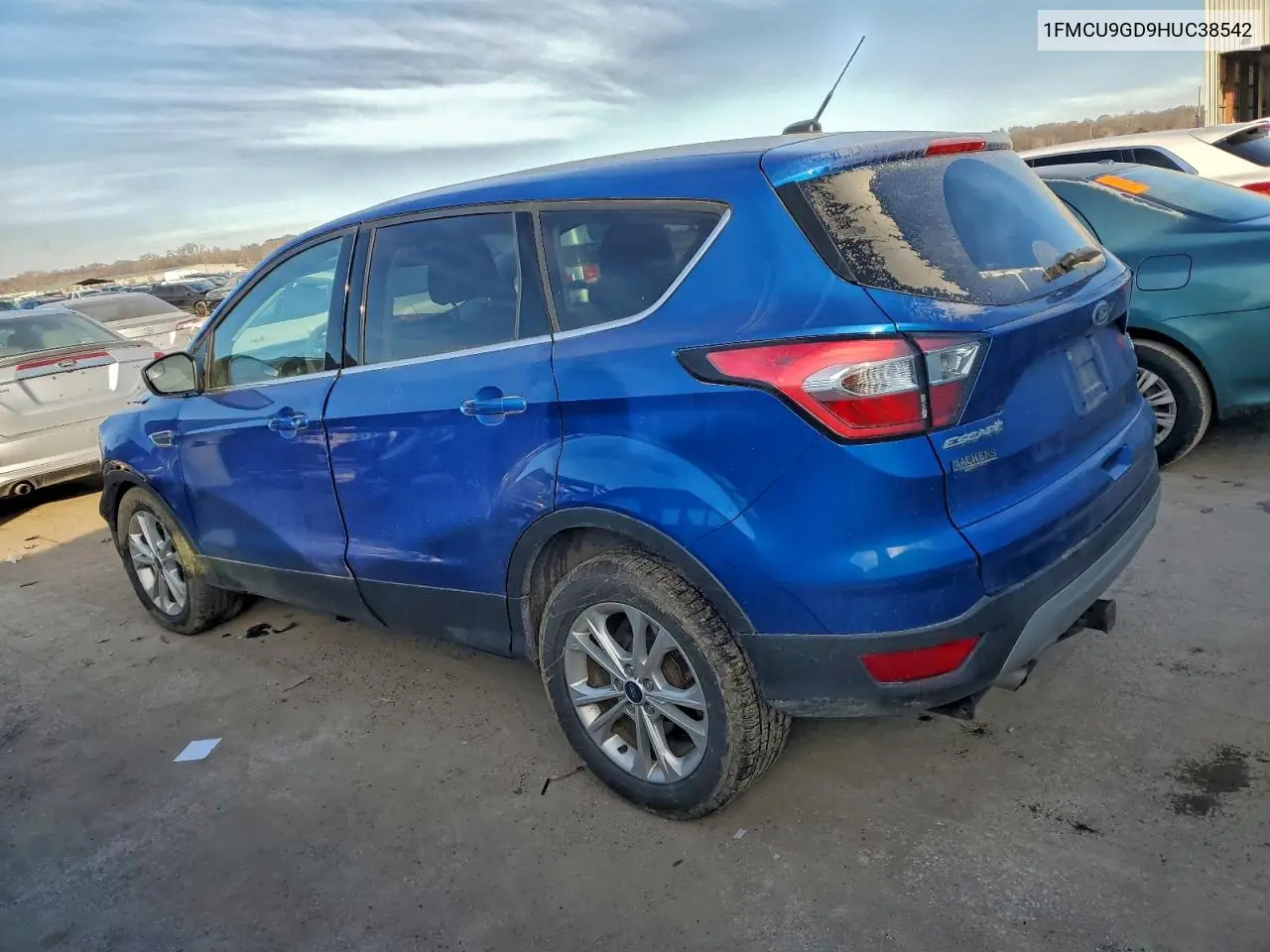 1FMCU9GD9HUC38542 2017 Ford Escape Se