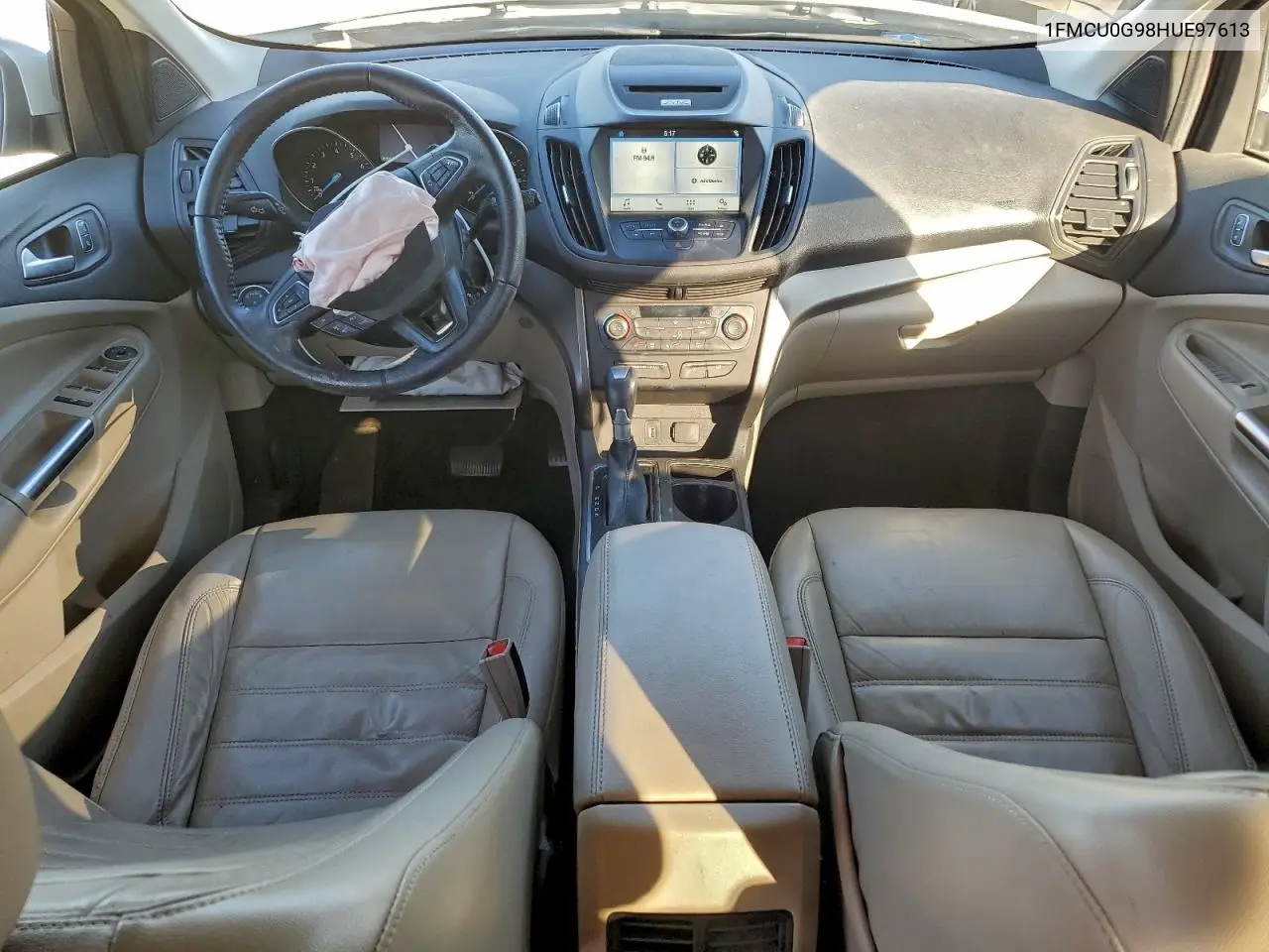 1FMCU0G98HUE97613 2017 Ford Escape Se