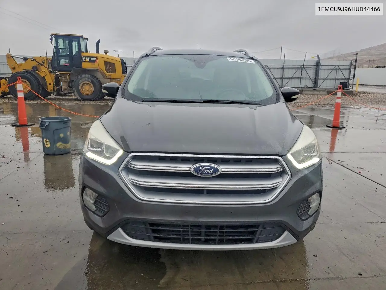 1FMCU9J96HUD44466 2017 Ford Escape Titanium